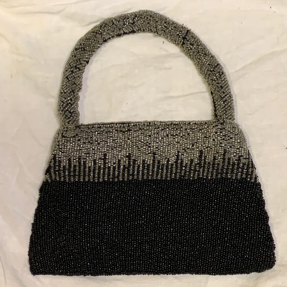 Vintage beaded handbag EUC - Picture 3 of 4